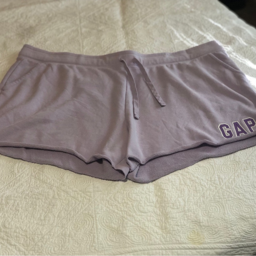 GAP Women's Athletic Shorts